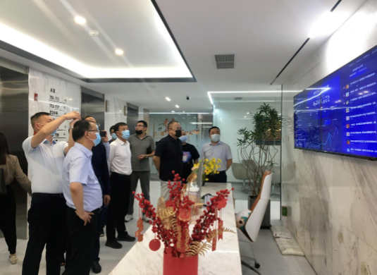 市产投集团赴成都、西安等地考察学习(图2) 市产投集团赴成都、西安等地考察学习(图2)